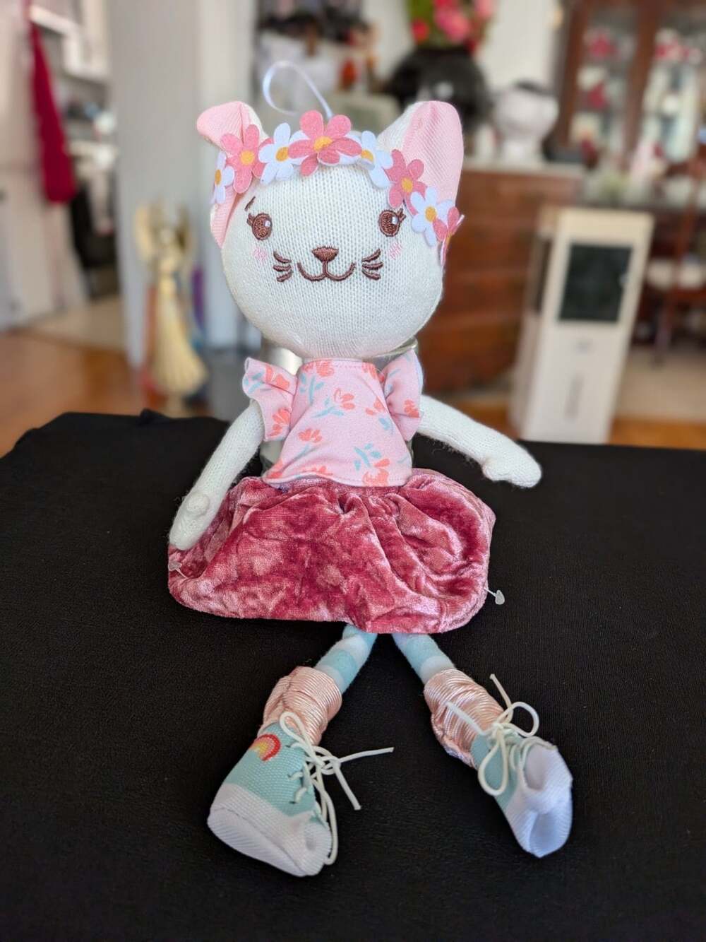 B. Toys Tippy Toes Cali Cat Pink Kitty Cat Ballerina Plush Stuffed Animal Toy